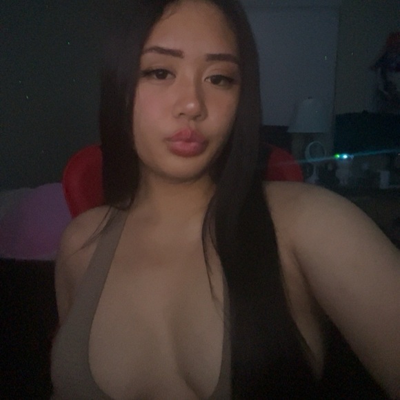 Meet your Posher, Bianca mae - Picture 1 of 1